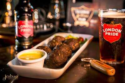 Joshua Cafe Pub Restaurante