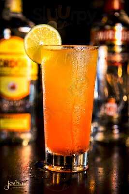 Joshua Cafe Pub Restaurante