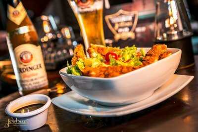 Joshua Cafe Pub Restaurante