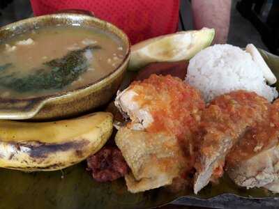 La Barra Comida Tipica