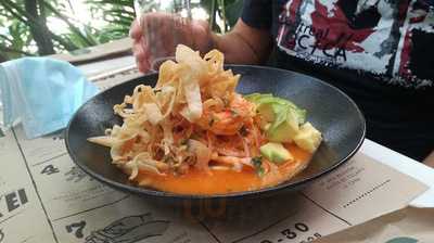 El Tacuate Resterraunt And Bar