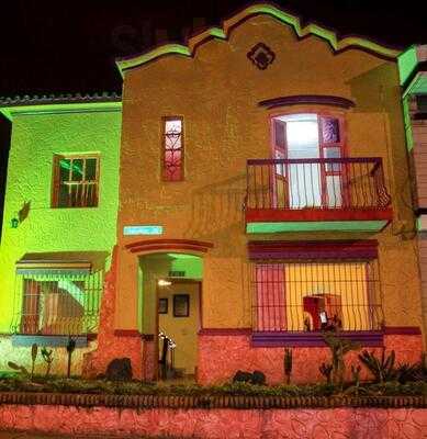 El Tacuate Resterraunt And Bar