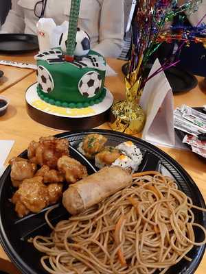 Sr. Wok Oriental Buffet