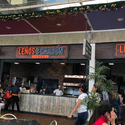 Leños Y Carbón Unicentro