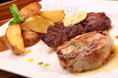 Steak House By Simon Parrilla
