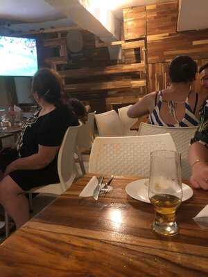 Leños Carnes Y Cava