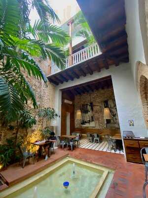 Restaurante Crepes And Waffles