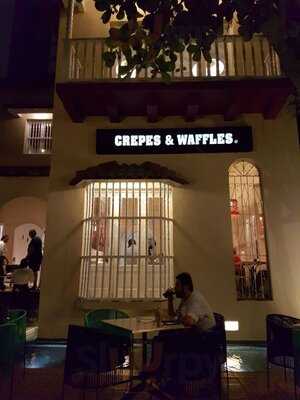 Crepes & Waffles