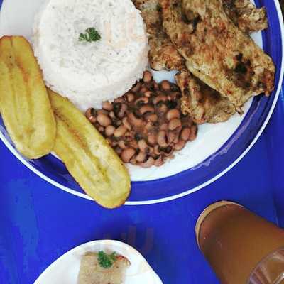 Restaurante Plato E Peltre