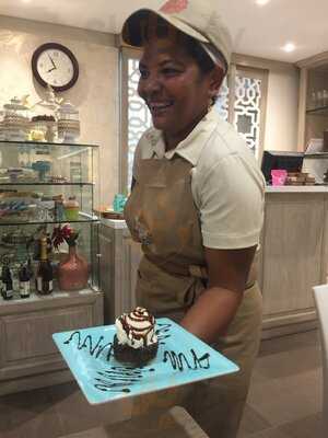 K´fe & Bistro Chantilly