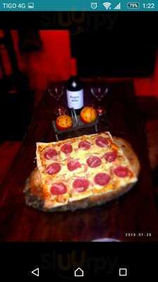 Rustic's Pizza Gourmet