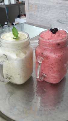 Amaretto Dulce Cuisine