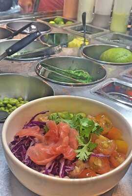 Poke Bowl - The Hawaiian Sushi