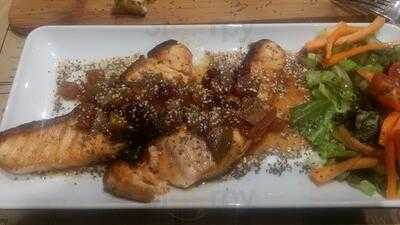 Appetit Restaurant Bio