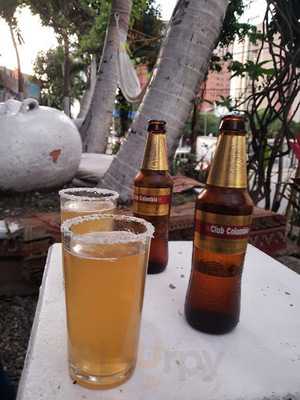 Greco Pizzeria Y Bar