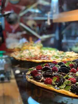 El Pizzaron Pizzeria