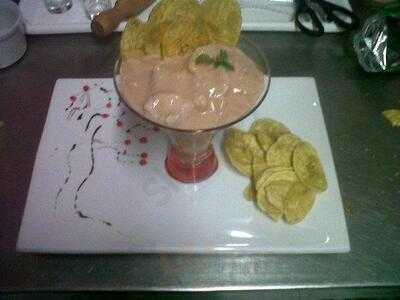 Restaurante Pikos Pizza Y Parrilla