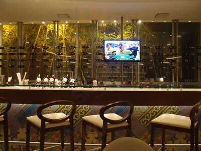 Blue Restaurant Bar & Lounge