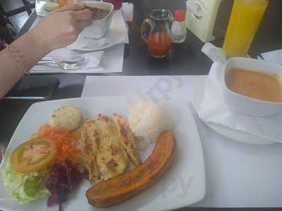 Palmitas Restaurante Bar