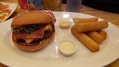 Atrium Pizza & Burger