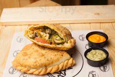 La Terraza - Empanadas Y Canastas