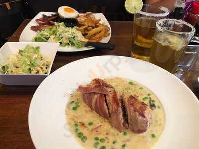 El Ingles Gastro Pub