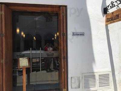 La Casa Del Escalón