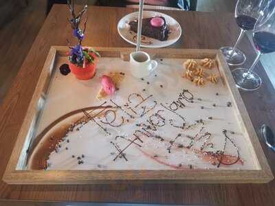 Seratta Gourmand Market