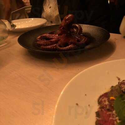 Seratta Gourmand Market