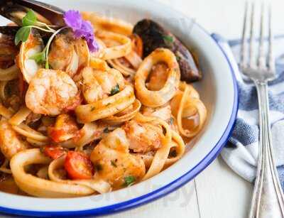 Piazza By Storia D'amore Chipichape