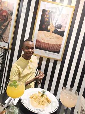 Piazza By Storia D'amore Chipichape