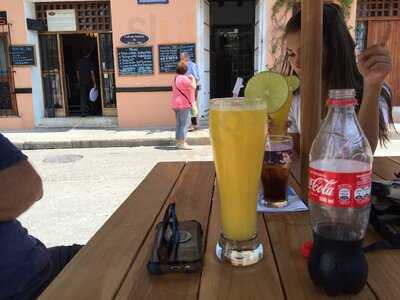 Cafe De Artistas Y Jazz Lounge