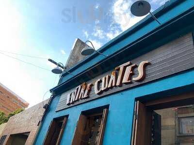Entre Cuates