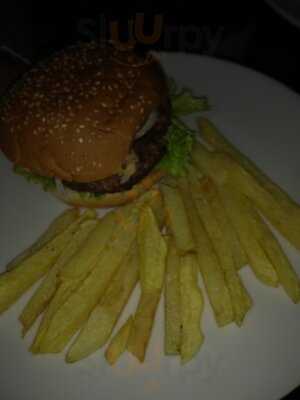 La Cueva Argentina - Parrilla