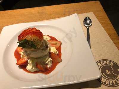 Crepes & Waffles Bogota El Dorado Airport