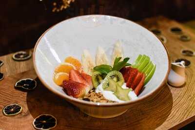 Brujería Bocados, Brebajes Y Alharaca