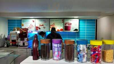 Yogen Früz - Bocagrande