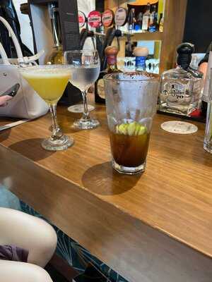 La Santa Guadalupe Cc. La Serrezuela