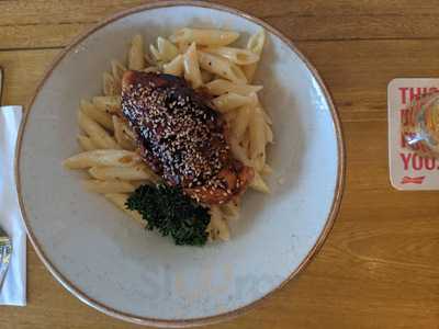 Ana Cocina & Cócteles