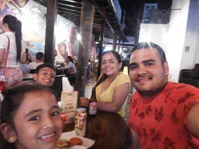 Distrito Burger Bar I Corales