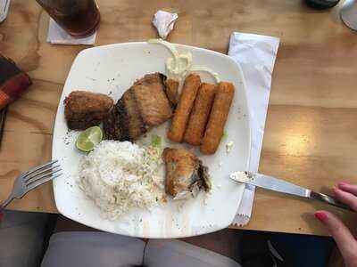 Mau Kitchen Restaurant Bar.