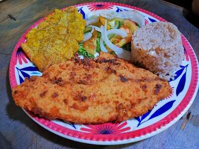 Mau Kitchen Restaurant Bar.