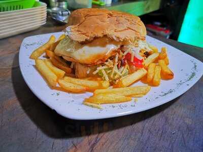 Mau Kitchen Restaurant Bar.