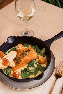 Virtuoso ~bistrø Urbano~