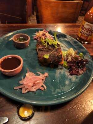 Oak Ahumados & Brebajes