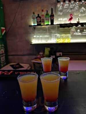 Pineapple Tapas Y Gin Bar