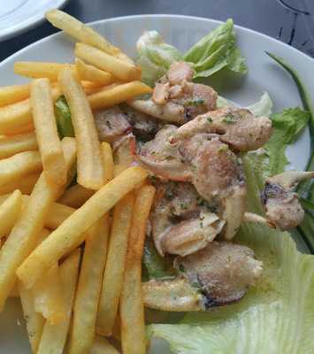 Tropicana Café Restaurante & Bar