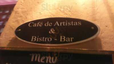 Cafe De Artistas & Bistro Bar