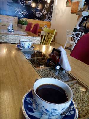 Bokeron Cafe Y Restaurante