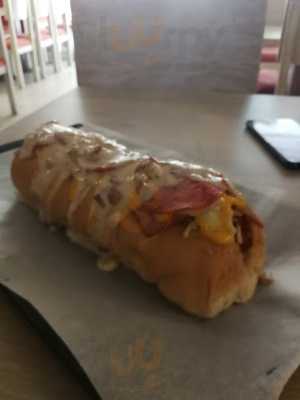 Karboneros Fast Food & Grill